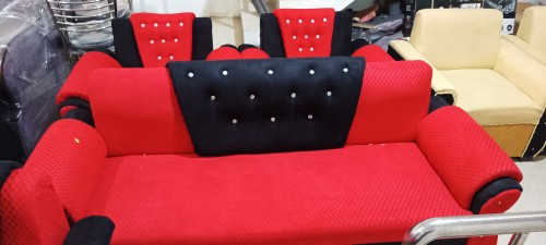 5 SITTER SOFA CHAKO MODEL RED AND BLACK (COLOR)